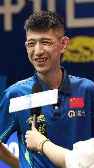 赛场上备受 赛场上备受