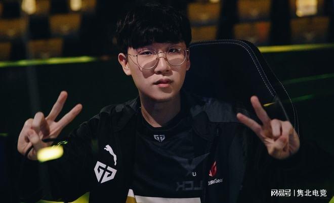 尽管是首次 尽管是首次